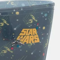 Friboo STAR WARS - WELLIES - Gummistiefel - Dark Blue/yellow, Unisex 13 Friboo STAR WARS - WELLIES - Gummistiefel - Dark Blue/yellow, Unisex -Friboo Schuhe Geschaft 86990f93aded44a5938a1790359a4a53